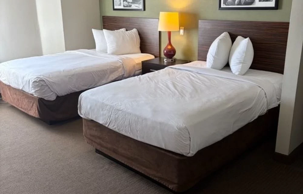 Single Room at Sky Harbor Airport Inn
